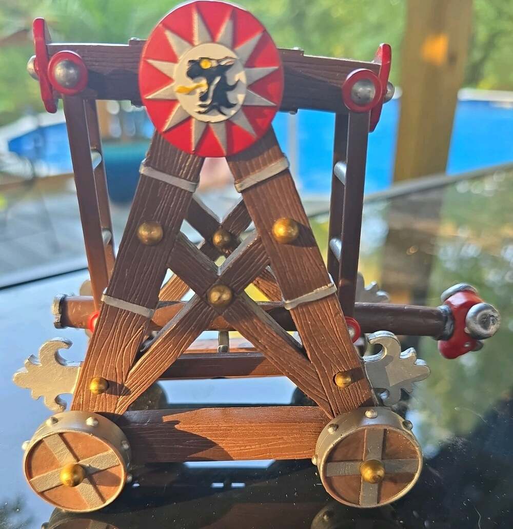 Papo BATTERING RAM Medieval Era Viking Toy Figure Set Weapon 39378 Red